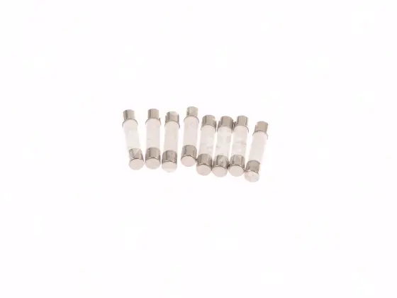 pojistka mikrovlnné trouby 12 A (6,3 x 32 mm)